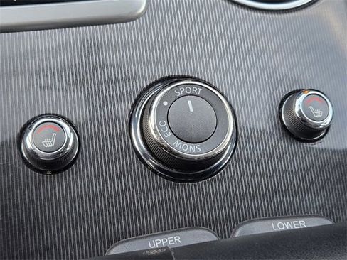 Used 2017 INFINITI QX60 AWD w/ Premium Package image 23