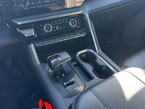 Used 2023 GMC Sierra 1500 Denali image 12