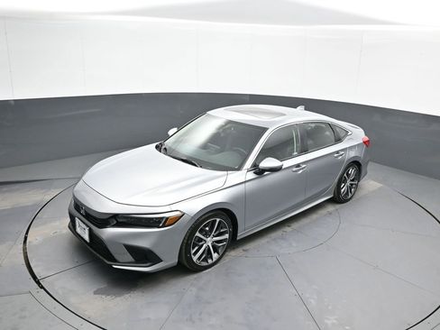 Certified 2023 Honda Civic Touring image 34