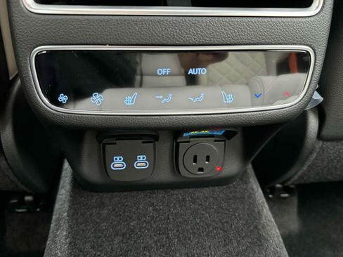 New 2026 Genesis GV70 3.5T Sport Prestige AWD/4WD image 10