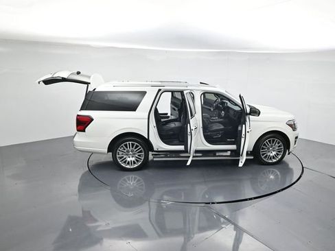 Used 2023 Ford Expedition Max Platinum image 46