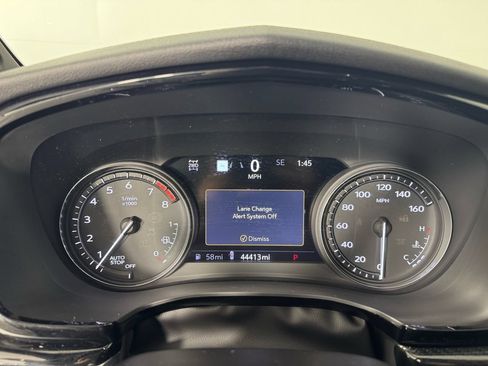 Used 2024 Cadillac XT6 Sport w/ Technology Package AWD/4WD image 23