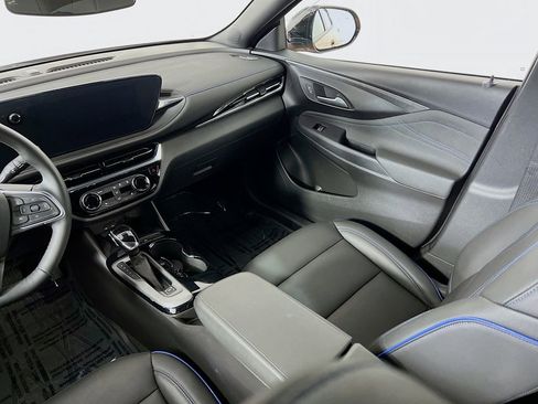 Certified 2024 Buick Envista Sport Touring w/ Convenience I Package image 22