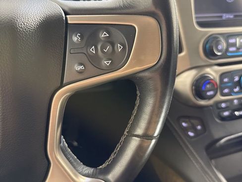 Used 2017 GMC Yukon XL Denali w/ Open Road Package image 33