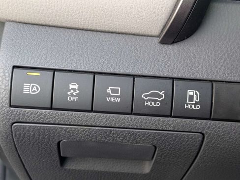 Used 2024 Toyota Camry XLE w/ Navigation Package FWD image 38