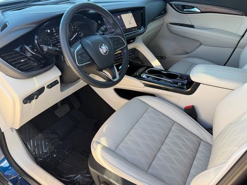 Used 2022 Buick Envision Avenir w/ Technology Package II image 19