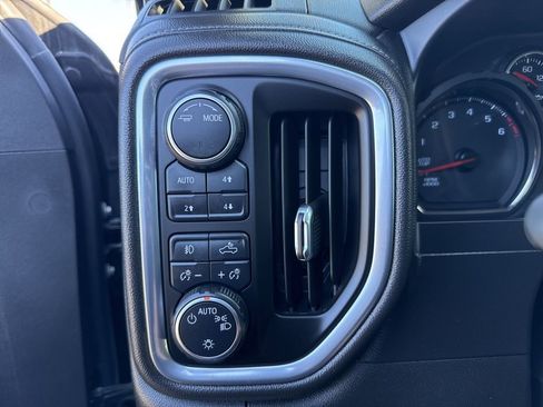 Used 2020 Chevrolet Silverado 1500 LT Trail Boss image 20