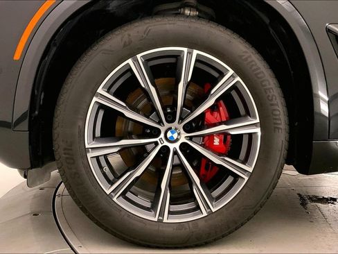 Certified 2024 BMW X5 xDrive40i w/ M Sport Package AWD/4WD image 8