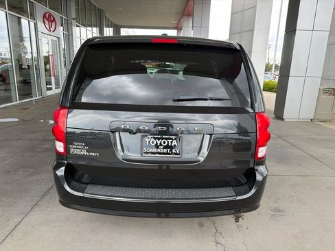 Used 2015 Dodge Grand Caravan SE FWD image 6