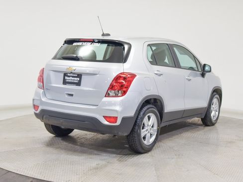 Used 2021 Chevrolet Trax LS image 11