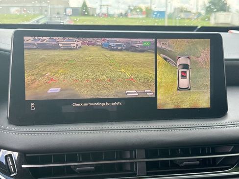 Used 2023 INFINITI QX60 Sensory AWD/4WD image 22