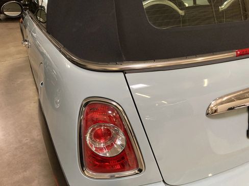 Used 2014 MINI Cooper Convertible FWD image 24