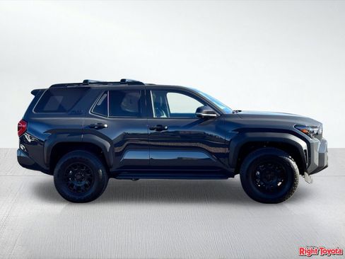 Certified 2026 Toyota 4Runner TRD Off-Road Premium AWD/4WD image 8