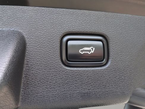 Certified 2024 Kia Sportage SX FWD image 18