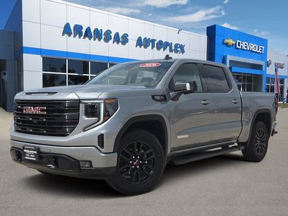 Used 2026 GMC Sierra 1500 Elevation w/ Elevation Premium Package