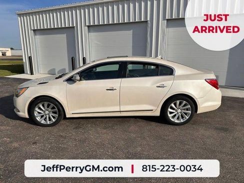 Used 2014 Buick LaCrosse Leather FWD image 10