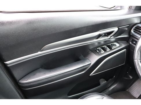 Used 2022 Kia Telluride S FWD image 19