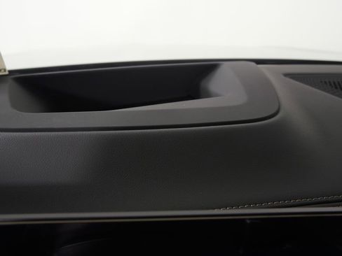 Used 2026 BMW X7 xDrive40i w/ M Sport Package image 23