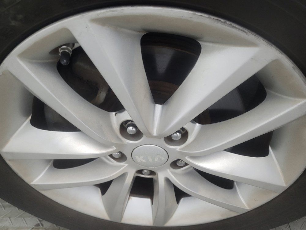 Used 2018 Kia Sorento FWD image 31