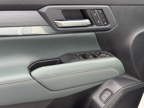 New 2026 GMC Terrain AT4 w/ Convenience Package III image 8