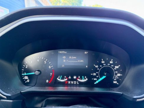 Used 2020 Ford Escape SEL AWD/4WD image 32