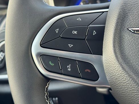 New 2026 Chrysler Pacifica Select image 16