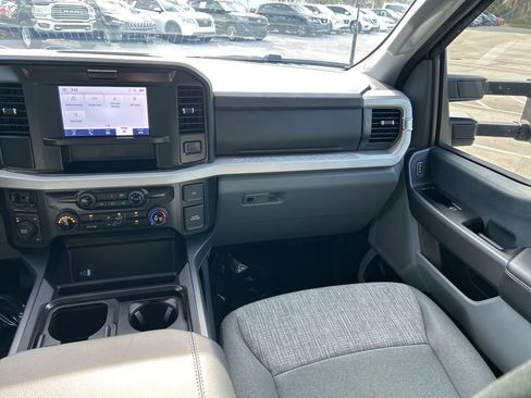 Used 2026 Ford F350 XLT image 12