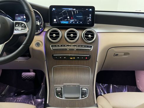 Used 2020 Mercedes-Benz GLC 300 GLC 300 image 33