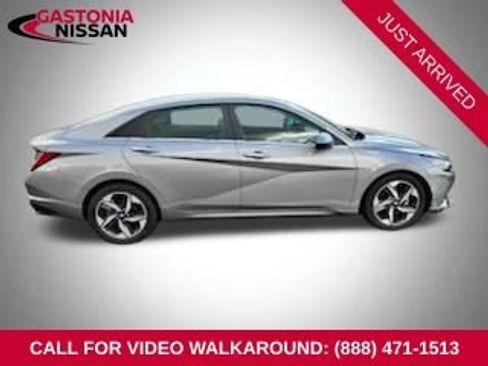 Used 2021 Hyundai Elantra SEL w/ Convenience + Premium Package FWD image 1