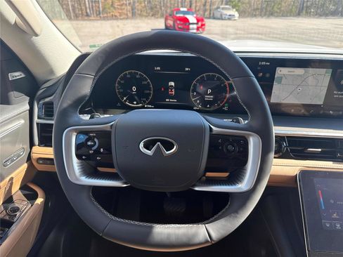 New 2026 INFINITI QX80 Luxe w/ Cargo Package image 17