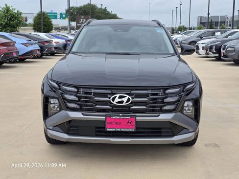 Used 2025 Hyundai Tucson SEL FWD image 4