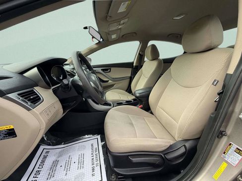 Used 2015 Hyundai Elantra SE FWD image 10