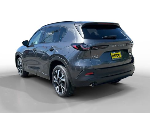New 2026 MAZDA CX-5 Preferred image 3