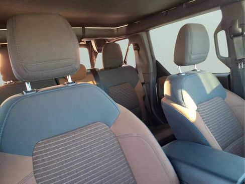 Used 2023 Ford Bronco Outer Banks image 16