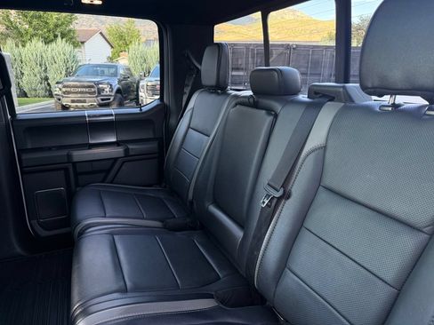 Used 2018 Ford F150 Raptor w/ Equipment Group 802A Luxury AWD/4WD image 39