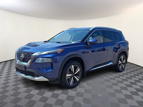 Certified 2023 Nissan Rogue Platinum AWD/4WD image 3