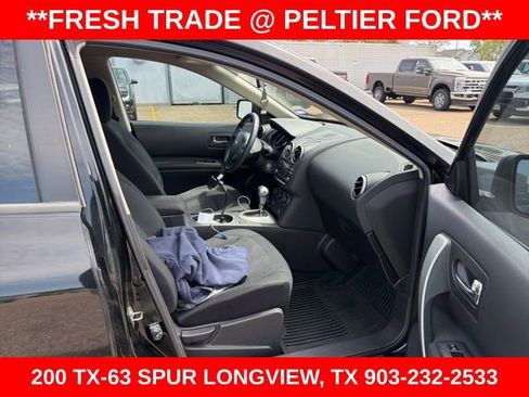 Used 2015 Nissan Rogue S w/ Convenience Package image 10