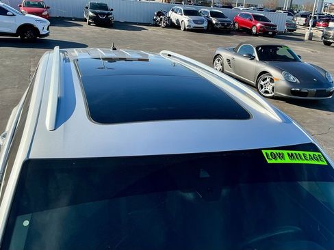 Used 2019 Volkswagen Atlas SEL image 12