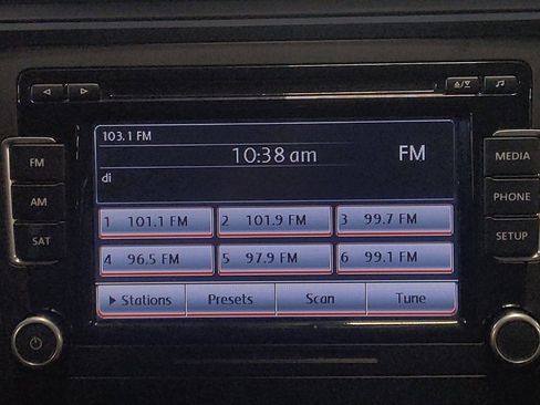 Used 2015 Volkswagen Passat 1.8T Limited Edition image 25