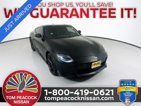 Certified 2025 Nissan Z Performance w/ Floor Mat Package RWD image 1