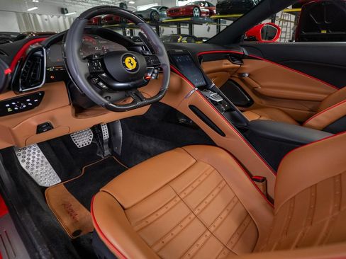 Certified 2024 Ferrari Roma Spider RWD image 23
