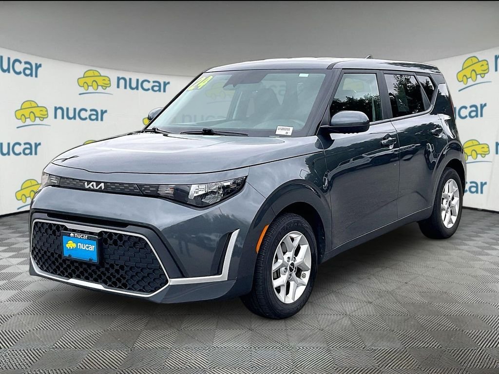 Certified 2024 Kia Soul LX w/ Option Group 015 FWD image 3