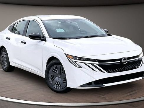 New 2027 Nissan Sentra S w/ Floor Mat Package FWD image 2