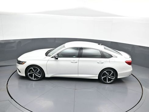 Used 2022 Honda Accord Sport image 40