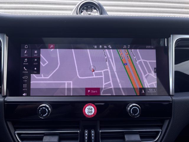 Certified 2026 Porsche Macan Turbo AWD/4WD image 19
