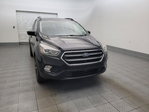 Used 2017 Ford Escape SE w/ Equipment Group 201A FWD image 14