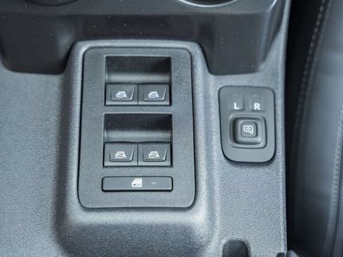 New 2026 Ford Bronco Outer Banks w/ Sasquatch Package AWD/4WD image 38