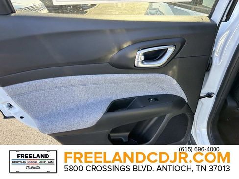 New 2026 Jeep Compass Latitude AWD/4WD image 13
