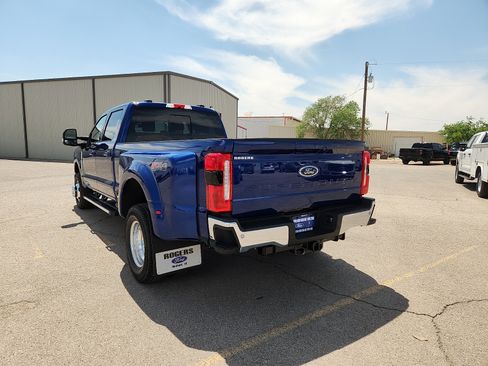 Certified 2026 Ford F350 Lariat w/ FX4 Off-Road Package AWD/4WD image 5