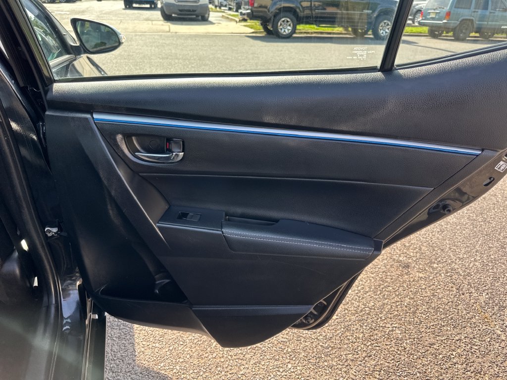 Used 2016 Toyota Corolla S FWD image 21